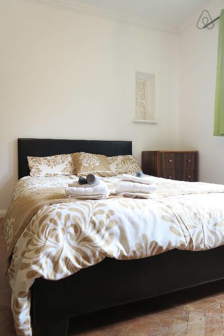 Oyo Guest House Ellipse Whetstone Chambre photo