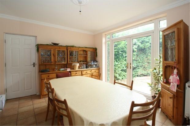 Oyo Guest House Ellipse Whetstone Extérieur photo